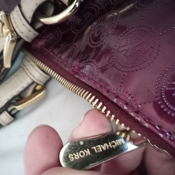 Michael kors purse Burgundy large size - Picture 3 of 5